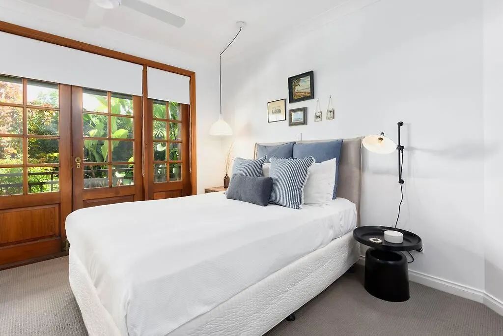 The Point Apartment No.3 - Executive 3 Bedroom Apartment In Town Port Douglas